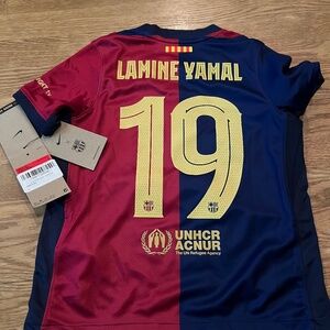 NWT AUTHENTIC Lamine Yamal Kit (Jersey+Shorts, Child Large)